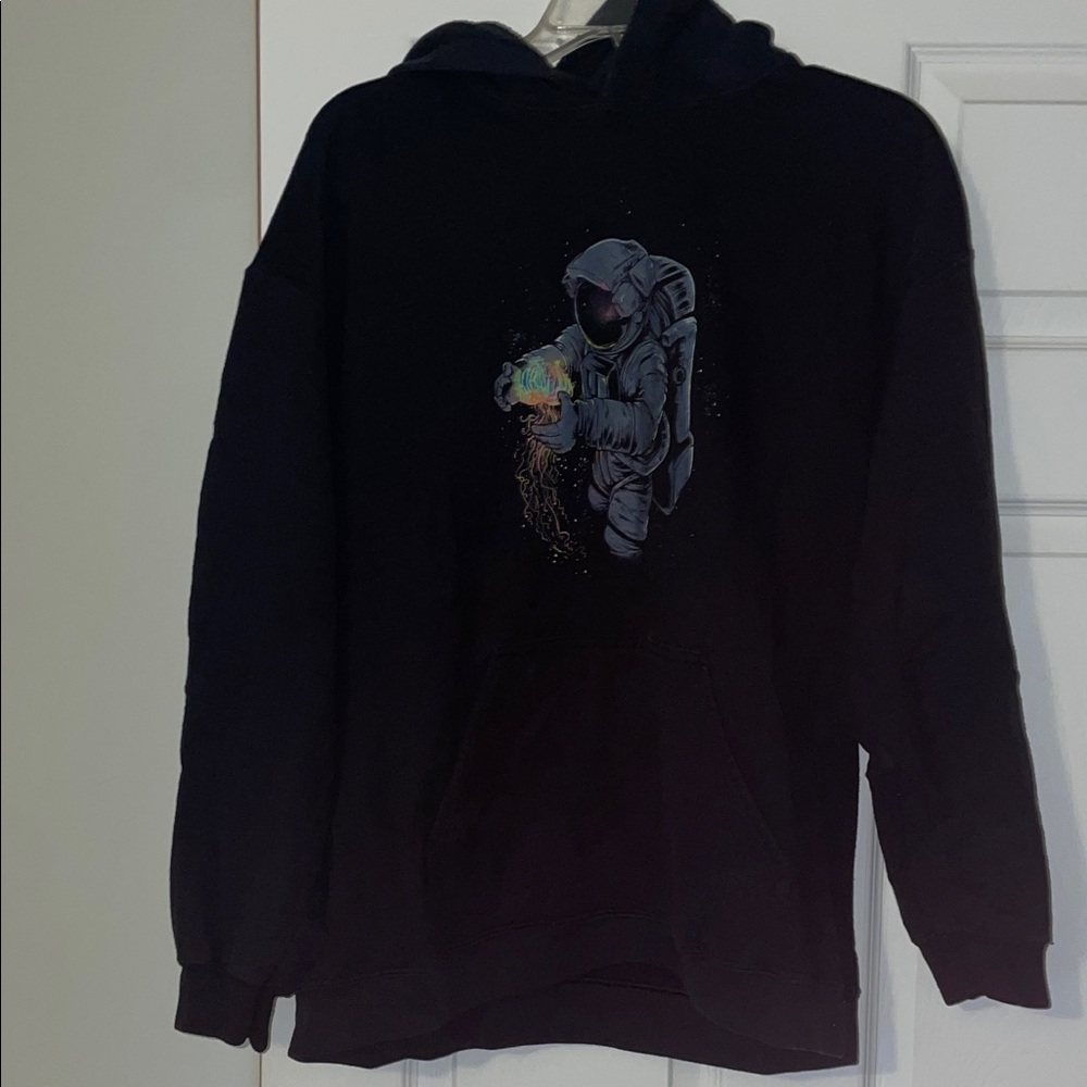 Gildan Black Hoodie with Astronaut Design